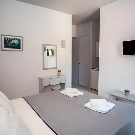 Vivian Pensión Argostoli (Kefalonia)