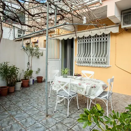 Vivian Argostoli (Kefalonia)